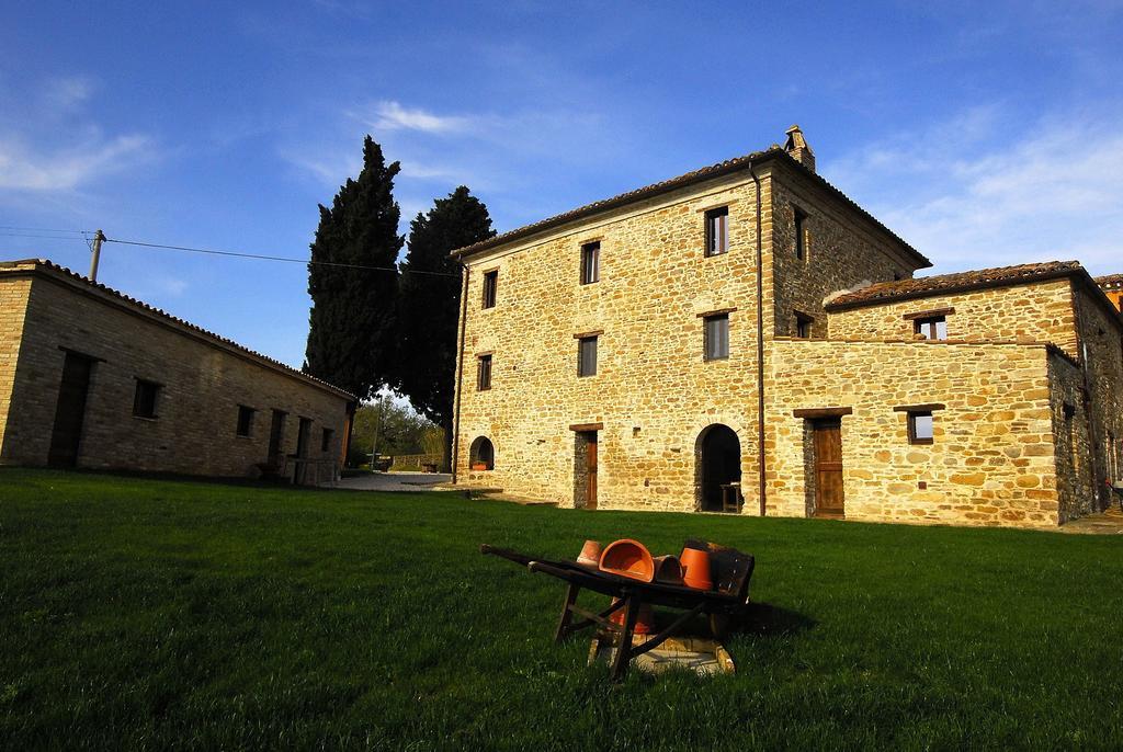 Il Capuccio Guest House San Lorenzo in Campo ภายนอก รูปภาพ