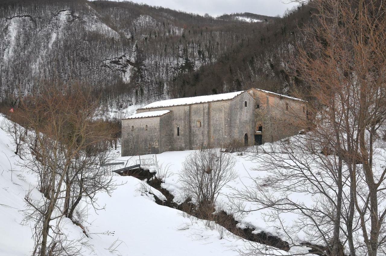Il Capuccio Guest House San Lorenzo in Campo ภายนอก รูปภาพ